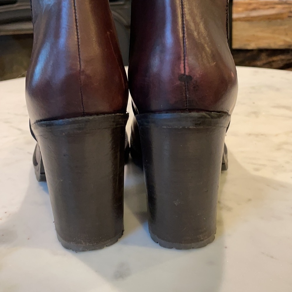 SEY Collection Pull On Boots - Picture 3 of 12